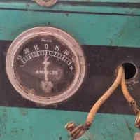 موتور برق امریکایی اونان ۱۲ ولت و ۴۵ آمپر