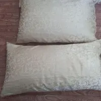 بالشت پر ۶ عدد
