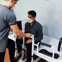 صندلی مخصوص حمل بیماریاسالمند
