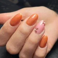 کاشت و ترمیم حرفه ای ناخن ، ژلیش فرهنگشهر|خدمات آرایشگری و زیبایی|دزفول, |دیوار
