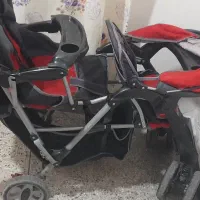 کالسکه دوقلو