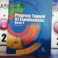 کتاب های زبان تکتیس نصیر و انگلیش تایم کانون زبان