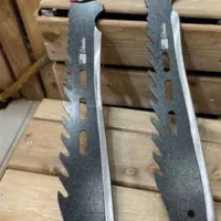 تبر جنگلی|ظروف پخت‌وپز|زرند, |دیوار