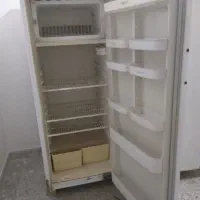 یخچال برفک  دار قدیمی