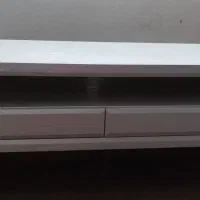 میز تلویزیون سالم و بدون خط خش