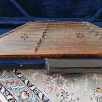 سنتور|سازهای سنتی|شاهین‌شهر, خانه کارگر|دیوار