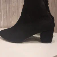 کفش سایز ۳۷ جیر مخملی نیم بوت