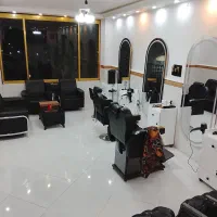 ارایشگر یا شاگرد نیازمندیم