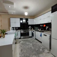 اجاره-آپارتمان-85-متر-2-خواب-آسانسور-پارکینگ-سندی