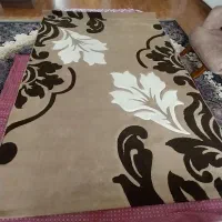 فرش فانتزی ۶ متری کاملا شیک و سالم