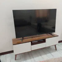 میز تلویزیون و آینه کنسول