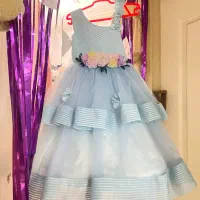 لباس مجلسی دخترونه تازه و کاملا سالم