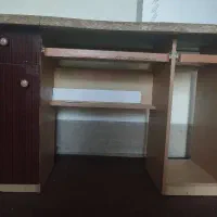 میز کامپیوتر چوبی