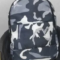 کیف مدرسه فقط۴۰۰