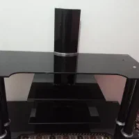 زیر تلویزیون شیشه ای