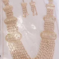 گردنبندباگوشواره