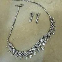 گردنبند و گوشواره زنانه|بدلیجات|تهران, ونک|دیوار