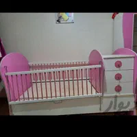 در حد نو تخت وکمد