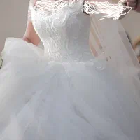 لباس عروس در حد نو