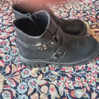 نیم بوت|کیف، کفش، کمربند|کرمان, |دیوار