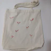 توتبک|کیف، کفش، کمربند|شهرکرد, |دیوار