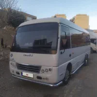 مینی بوس ایسوزو