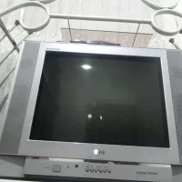 میز و تلوزیون