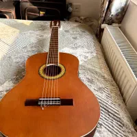 گیتار یاماها C40 حرفه ای نو آکبند|گیتار، بیس، امپلیفایر|رشت, گلسار|دیوار