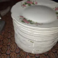 تعدادی ظرف|ظروف سرو و پذیرایی|اردبیل, |دیوار