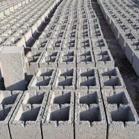 بلوک و سیمان وپوکه