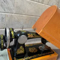 چرخ خیاطی قدیمی