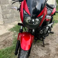 باجاج پالس ۲۰۰ cc قرمز