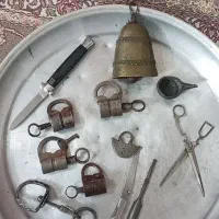 قفل و زنگوله