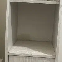 میزتحریر و کتابخانه