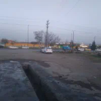 به یه خانم جهت کار در وانت فلافلی