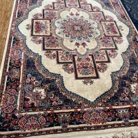 فرش ۶متری نو  چند ماه بیشتر استفاده نشده