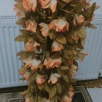 گل مصنوعی شیک با پاییه طرح دار