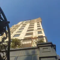 فرمانیه-شرقی-222-متر-برج-باغ-کلیدنخورده