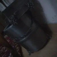 کاغذدستمالی وسطل زباله