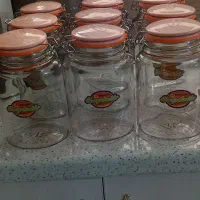 شیشه حبوبات و جای ادویه