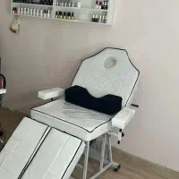 تخت آرایشگاهی