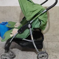کالسکه دو قلو