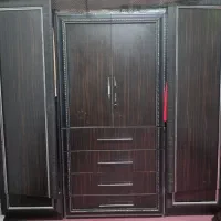 کمد سه تیکه