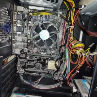 کامپیوتر رومیزی|رایانه رومیزی|طرقبه, |دیوار