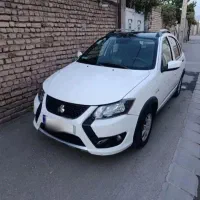 کویک Rs سفید مشکی کارمندی در حد صفر