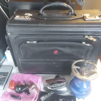 لوازم شخصی و مسافرتی و سوغاتی انتیک