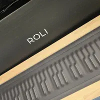 میدی کنترلر roli rise 49 بسیار سالم و تمیز