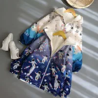 سویشرت. فضا نورد برای گل پسرا رسید