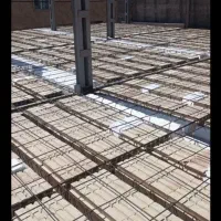 کار آرماتوربندی وقالب بندی وبتن ریزی ساختمان