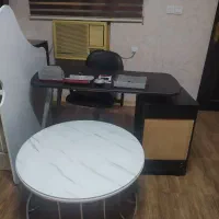 منشی دفتر وکالت